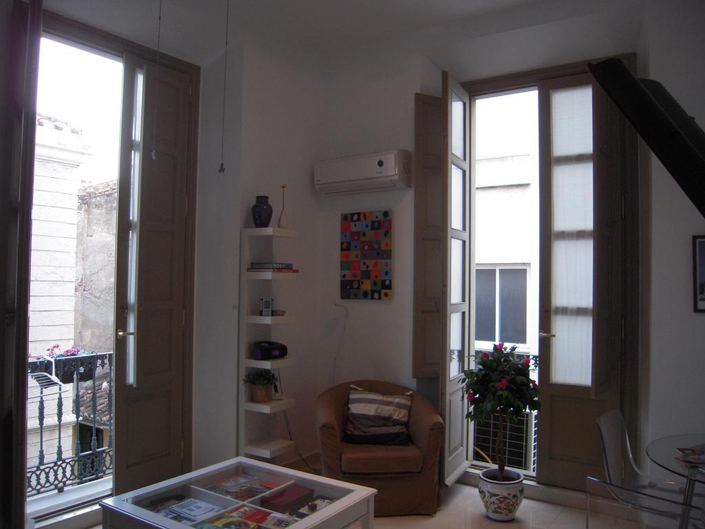 Malama Apartamentos Turisticos 말라가 외부 사진