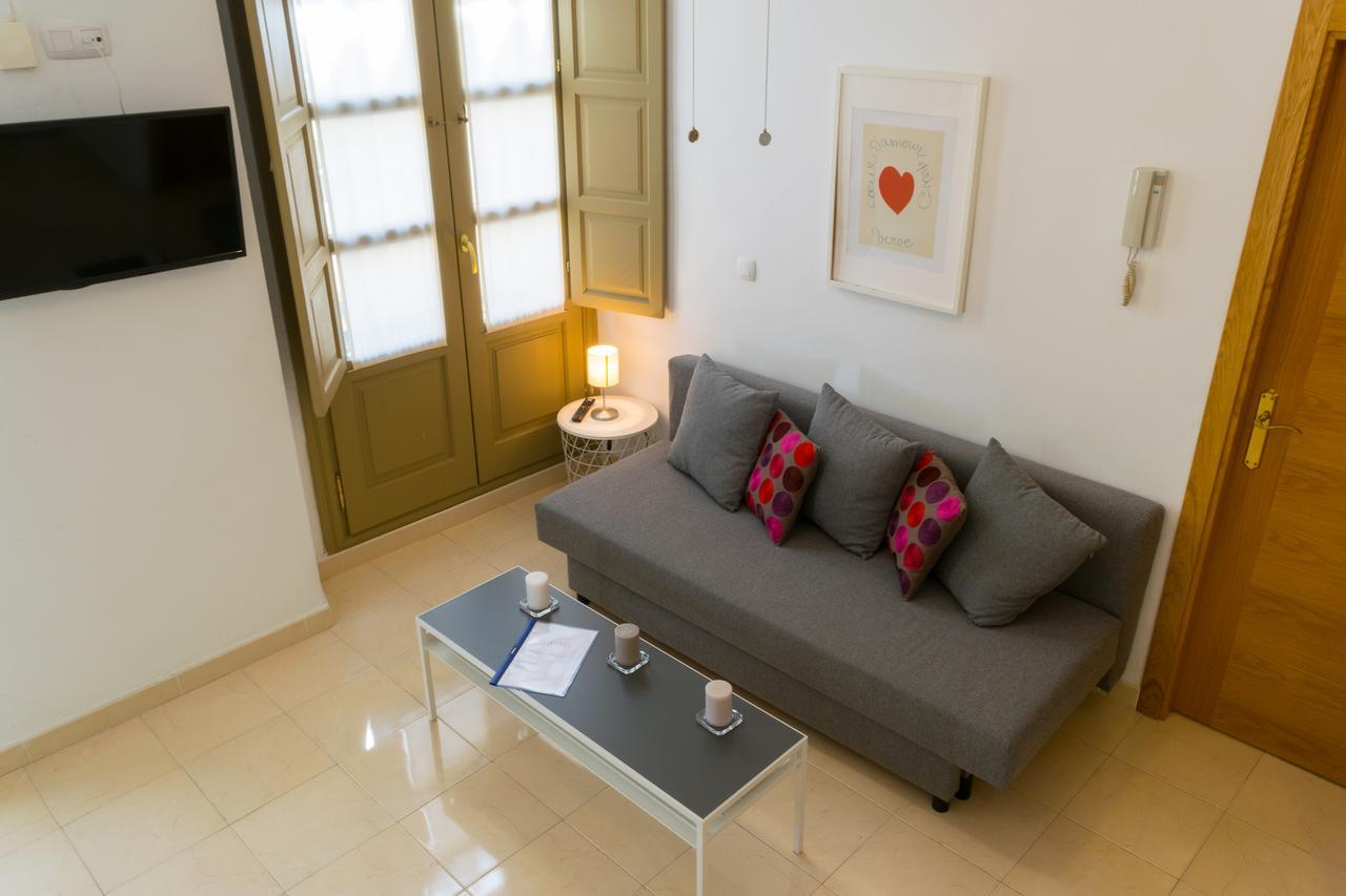 Malama Apartamentos Turisticos 말라가 외부 사진