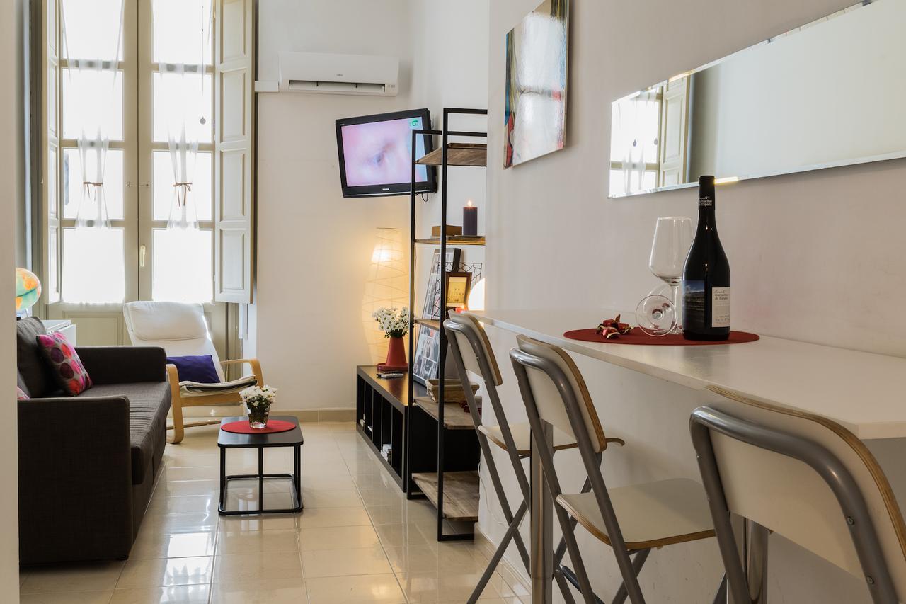 Malama Apartamentos Turisticos 말라가 외부 사진