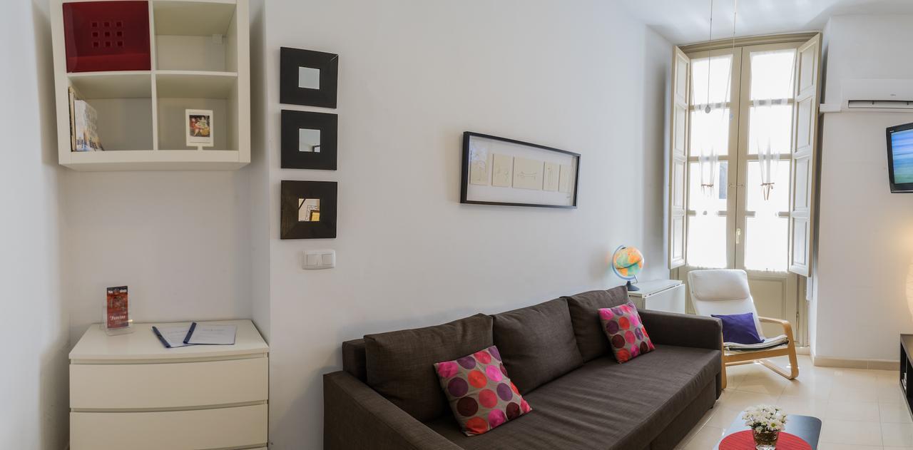 Malama Apartamentos Turisticos 말라가 외부 사진